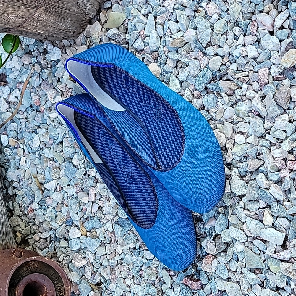 Rothy's Pacific Blue & Black Flats Women's Size 9.5 Square Toe
